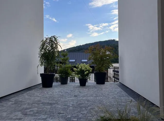 Bb I Cicha Lejlighed